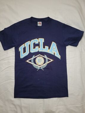 UCLA SIze S Navy Blue Graphic Tee - Collegiate Logo Shirt Unisex